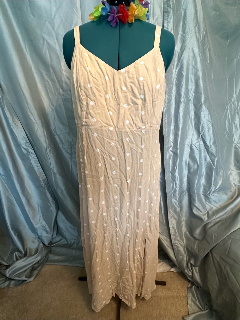 Old Navy Sleeveless Beige Maxi Dress with White Polka Dots xxl